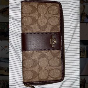 Coach wallet